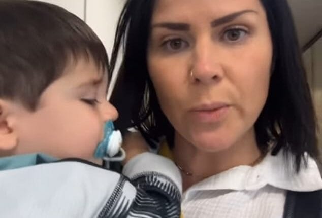 Texas Mom Claims She Was Kicked Off United Flight for Accidentally Misgendering Flight Attendant