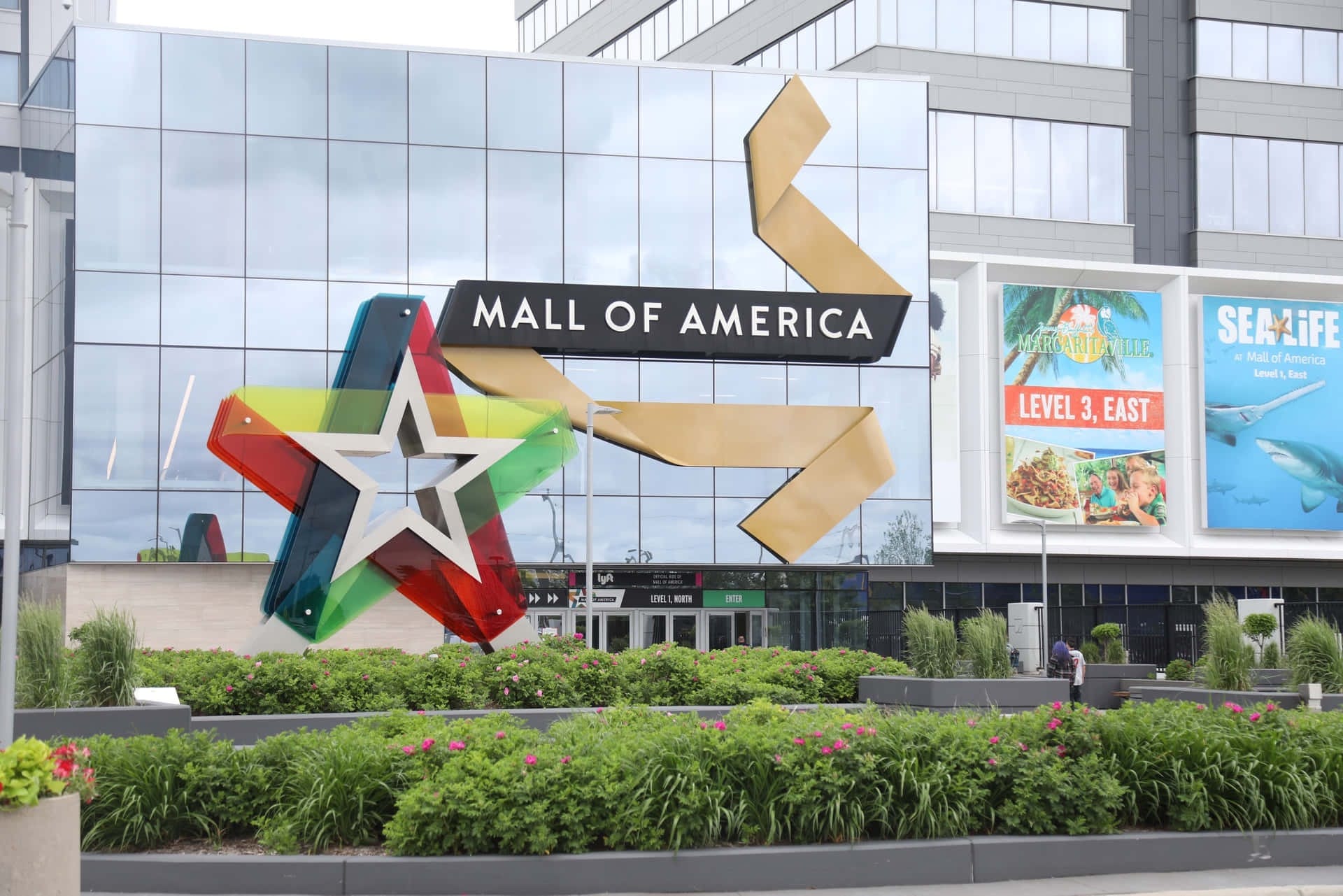 BOYCOTT? Mall of America Implements Facial Recognition Technology Amid Privacy Concerns