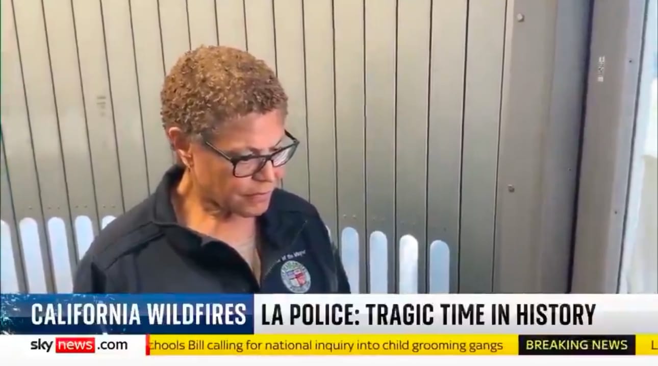 Los Angeles Mayor Karen Bass Faces Backlash for Ghana Trip Amid Raging Wildfires