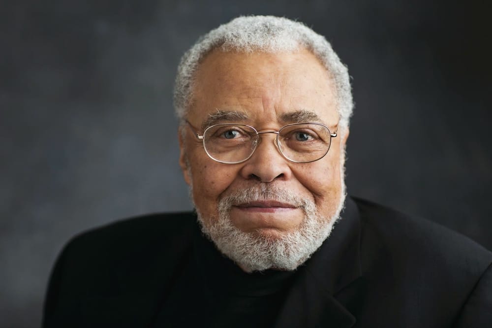 BREAKING: James Earl Jones, best known for the voice of "Star Wars" villain Darth Vader, dead at 93 post image